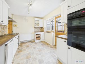 Photo 14- click for photo gallery